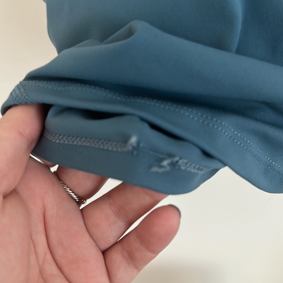 NWT XL workout tank - Picture 3 of 3